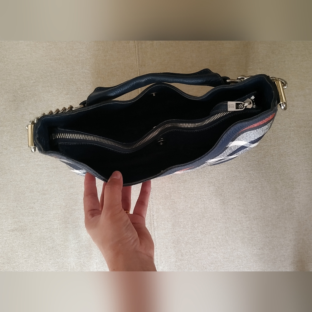 Daks Hobo Bag - Picture 4 of 16